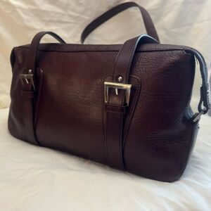 Vintage Etienne Aigner leather oxblood handbag.